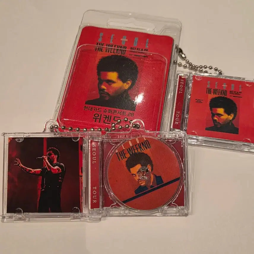 [BUNJANG] The Weeknd Concert Commemorative CD Keychain / 위켄드 내한 기념 콘서트 cd 키링 굿즈