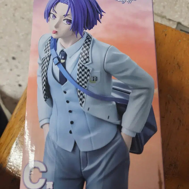 [BUNJANG] Blue Lock Isagi Yoichi School Uniform Figure (Sealed) / 블루록 레오 교복 피규어 ( 미개봉 )