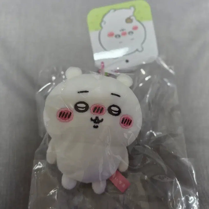 [BUNJANG] Chiikawa "Slightly Drunk" Mascot / 살짝 취했어 치이카와 마스코트