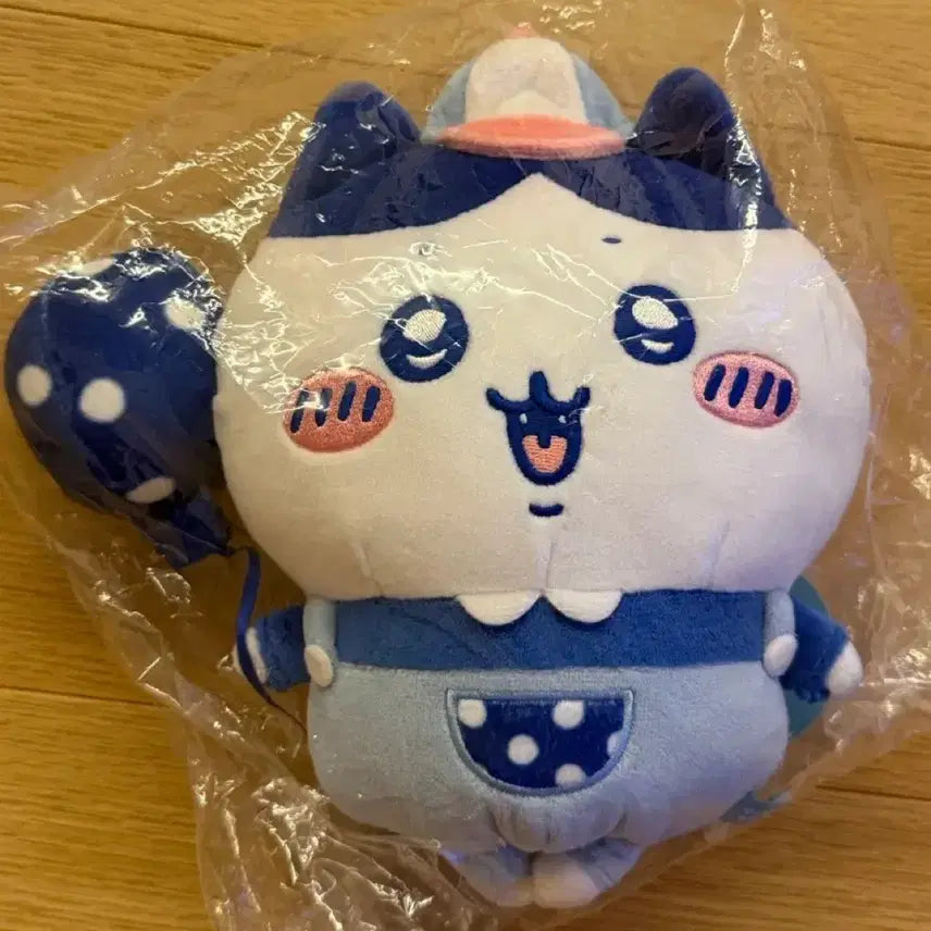 [BUNJANG] Chiikawa Amusement Park Hachiware Plush (Sealed, Medium) / (미개봉) 치이카와 유원지 하치와레 누이