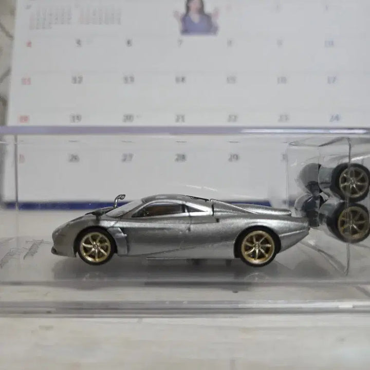 [BUNJANG] CM Model 1:64 Pagani Huayra Codalunga Diecast Model (Silver) / cm model 파가니 와이라 코달룽가 1:64 실버 단순개봉 미니지티