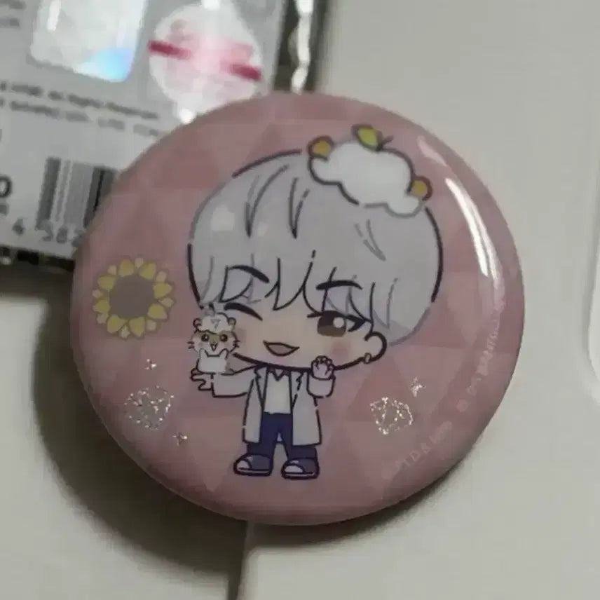 [BUNJANG] Seventeen Hoshi Home Package Keyring + Sanrio Can Badge Bundle Set / ( 2개 일괄 ) 세븐틴 홈 패키지 키링 + 산리오 뱃지 굿즈 호시 양도
