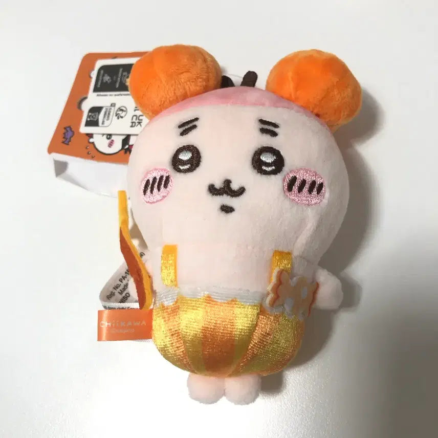 [BUNJANG] Miniso Halloween Chikawa Kani Doll Keychain / 미니소 할로윈 카니 인형 키링 (치이카와 미니소 할로윈 먼작귀 호박 카니 할로윈 마스코트 키링)