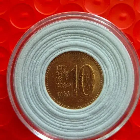 [BUNJANG] 1966 10 Won Coin - First Mint / 1966년 10원