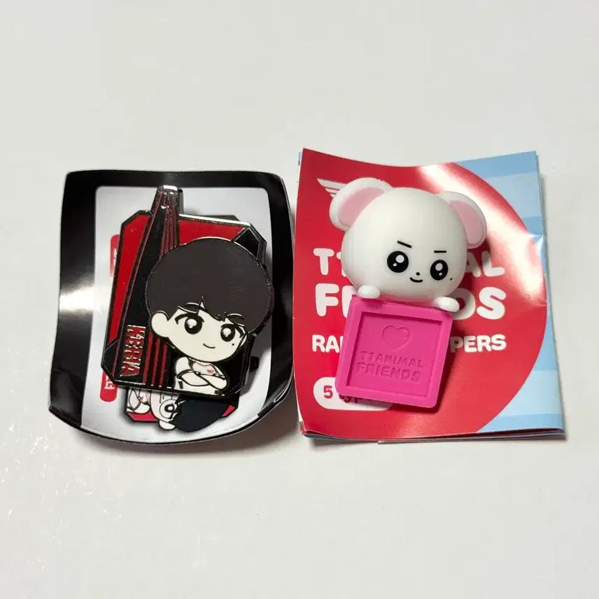 [BUNJANG] T1 Keria Hyper Metal Badge Pin / [일괄] 케리아 히퍼 메탈 뱃지 핀뱃지 가챠 티원 강남 베캠 베이스캠프 서울스카이 잠실 롯데 타워 T1 Keria