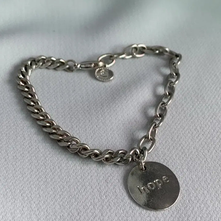 [BUNJANG] BTS J-Hope Bracelet / 방탄 BTS HOPE 팔찌