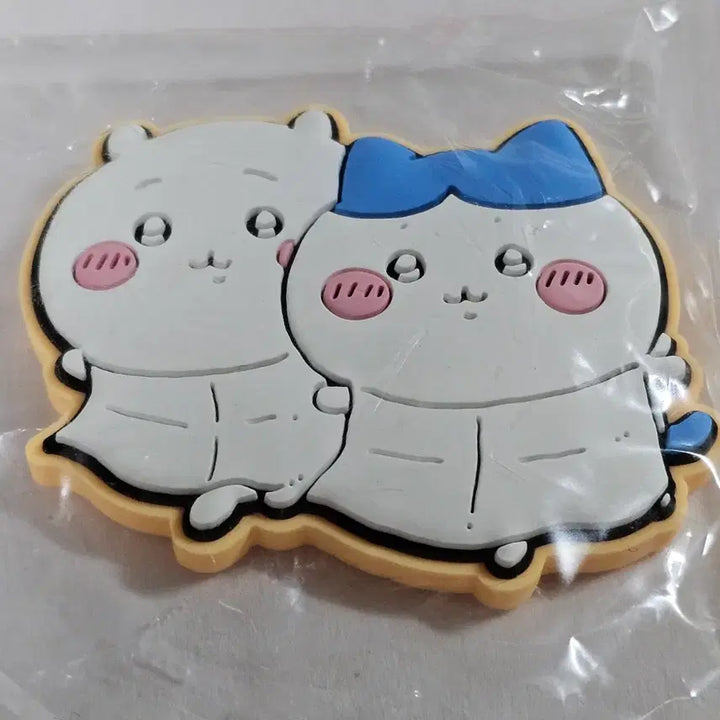 [BUNJANG] Chiikawa &amp; Hachiware Colorful Rubber Magnet Set 2 / 치이카와 컬러풀 러버 마그넷 2 치이카와&amp;하치와레
