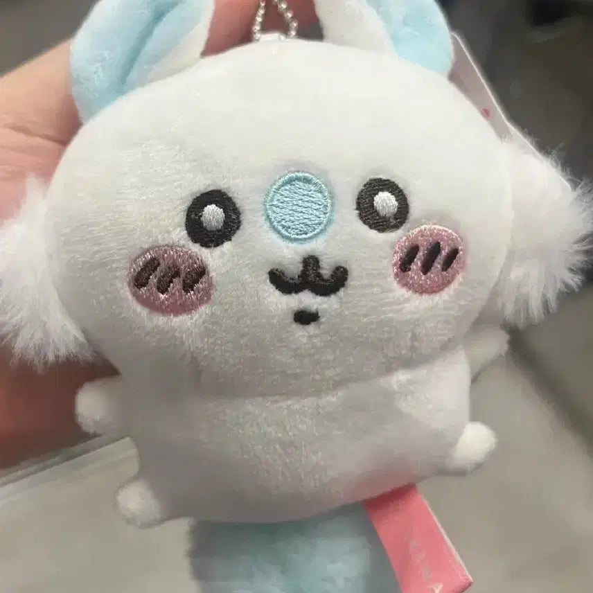 [BUNJANG] Momonga Bean Eye Keychain / 모몽가 콩눈 키링