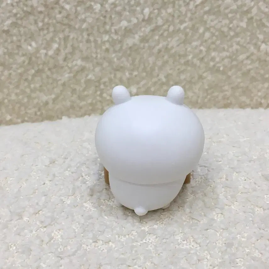 [BUNJANG] Chiikawa Cardboard Clock Study Gacha Figure / 먼작귀 치이카와 골판지 시계 공부 가챠 피규어