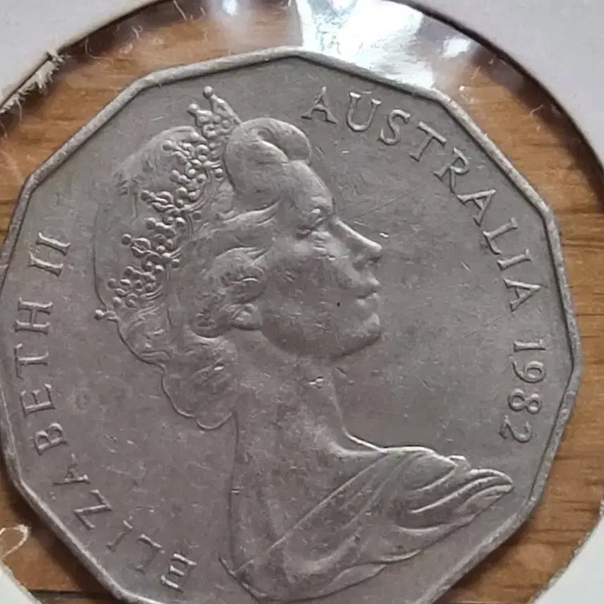 [BUNJANG] Australia Queen Elizabeth II Coin Set (8-Piece Bundle) / 호주동전 영국 여왕 엘리자베스 2세 얼굴 8개 일괄