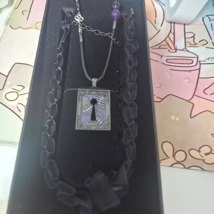 [BUNJANG] Herta Necklace, Can Badge, Storage Box Special Set / 헤르타 목걸이, 캔뱃지,보관함 특전