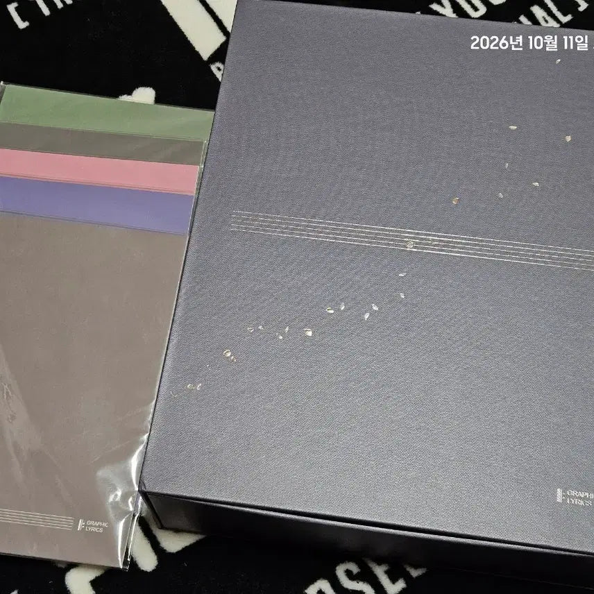 [BUNJANG] BTS Official Graphic Lyrics Book Set (Unused, Sealed) / 방탄 공식 그래픽 리릭스 북 세트(미사용)
