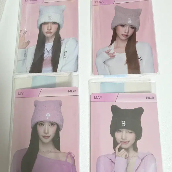 [BUNJANG] RESCENE MLB Photocard 4-Set Bundle / 리센느 MLB 포토카드 4종 세트 일괄 양도