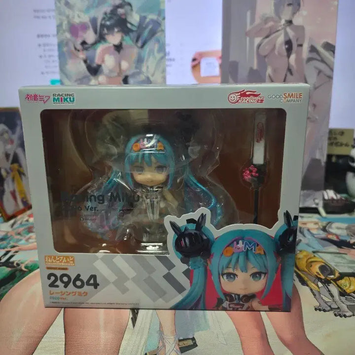 [BUNJANG] Nendoroid Racing Miku 2026 Ver. Figure / (최종할인)넨도로이드 레이싱 미쿠 2964 2026 Ver.