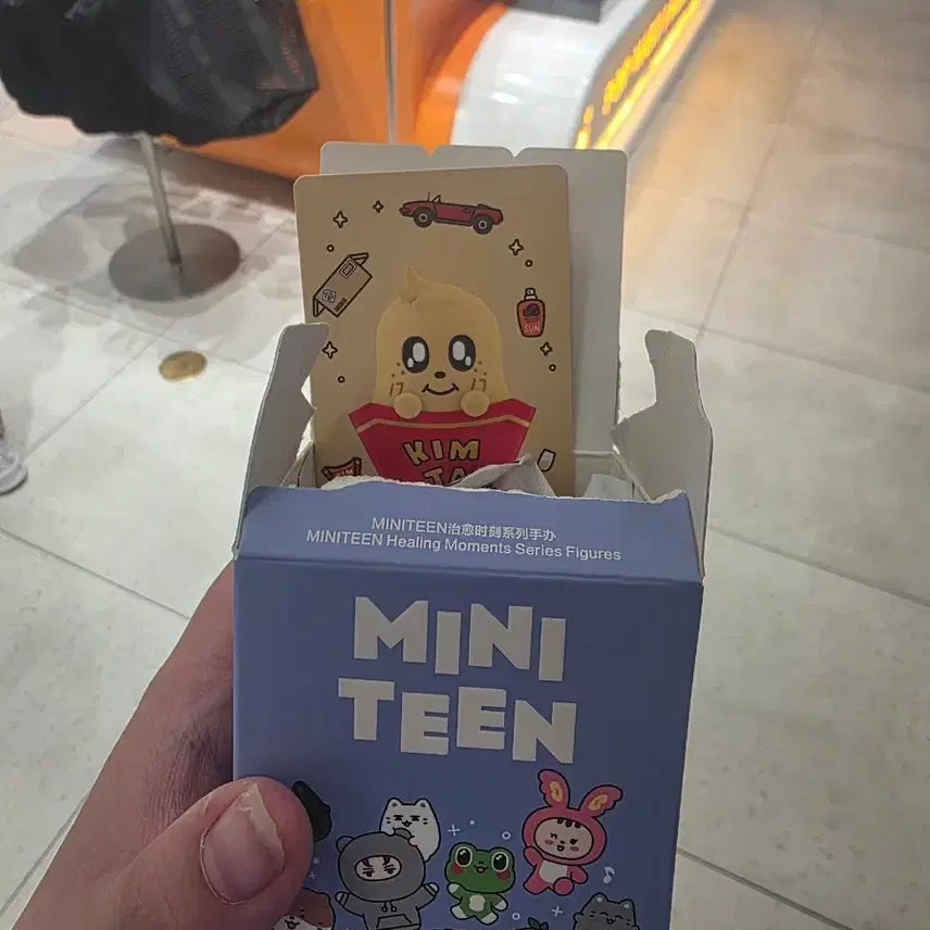 [BUNJANG] Pop Mart Mini Tin Kimja / 팝마트 미니틴 킴자 양도합니다.