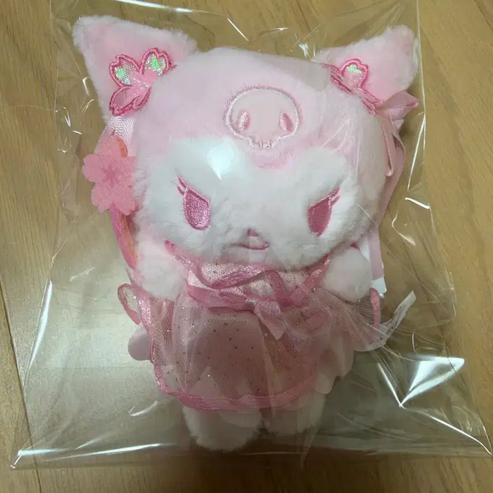 [BUNJANG] Sanrio Sakura Kuromi / 산리오 벚꽃 사쿠라 쿠로미