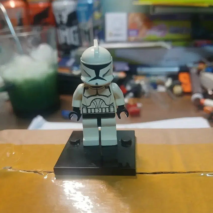 [BUNJANG] LEGO Star Wars Clone Trooper Figure with Stand / 레고 스타워즈 클론 트루퍼 피규어