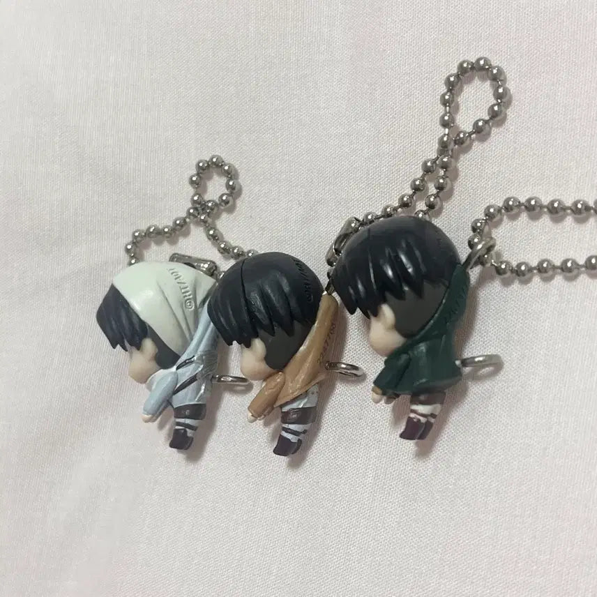 [BUNJANG] Attack on Titan Levi Cleaning Uniform Version Gacha Bundle Set / 일괄) 리바이 대롱 가챠 청소 리바이 대롱가챠 진격거 진격의 거임
