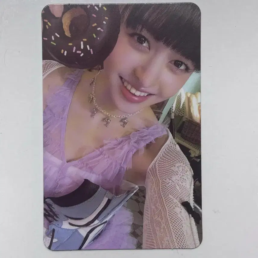 [BUNJANG] NMIXX Lily DonutLily Photocard / 엔믹스 릴리 도넛릴리 포카