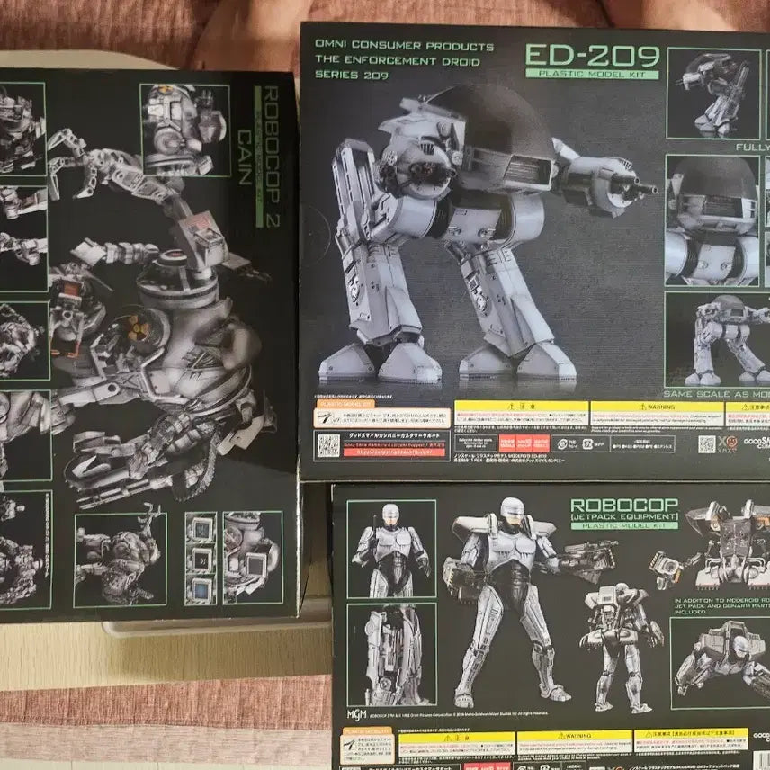 [BUNJANG] Good Smile Company MODEROID RoboCop Set / 모데로이드 로보캅 세트팝니다.