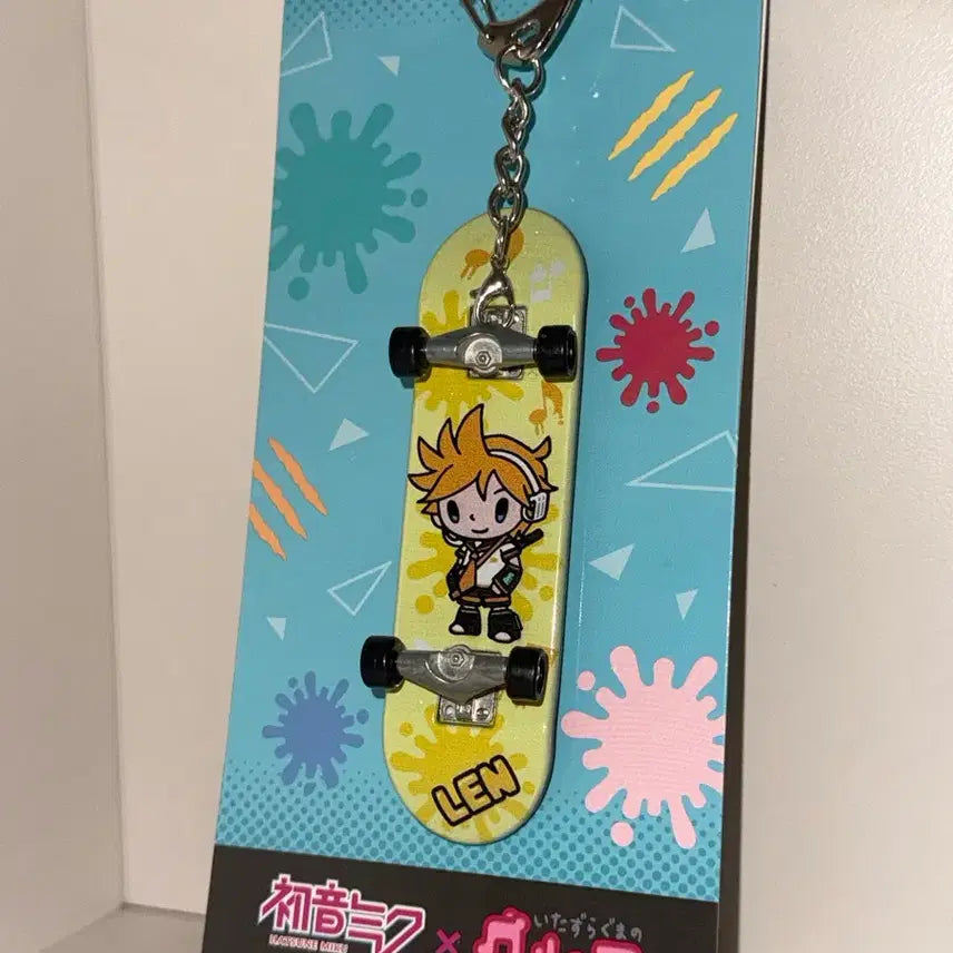 [BUNJANG] Kagamine Len Skateboard Keychain / 카가미네렌 키링