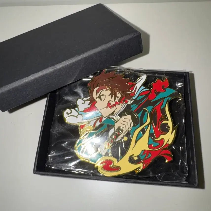 [BUNJANG] Demon Slayer Tanjiro Metal Badge / 귀멸의 칼날 탄지로 굿즈 금속 뱃지