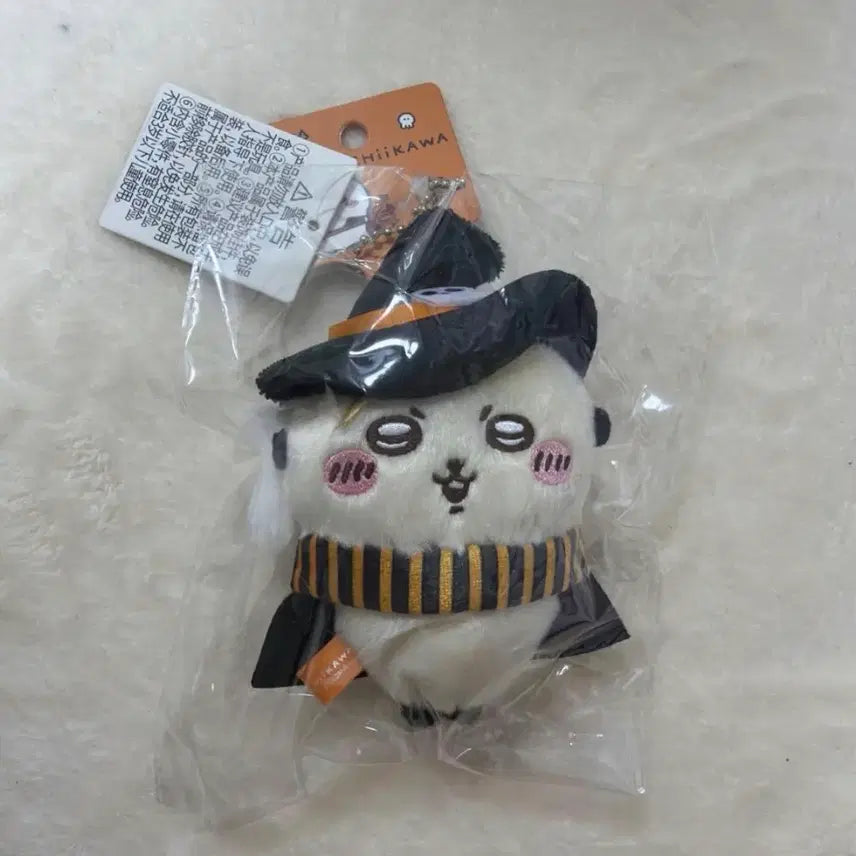 [BUNJANG] Chiikawa Miniso Halloween Rakko Mascot / 치이카와 미니소 할로윈 랏코 마스코트