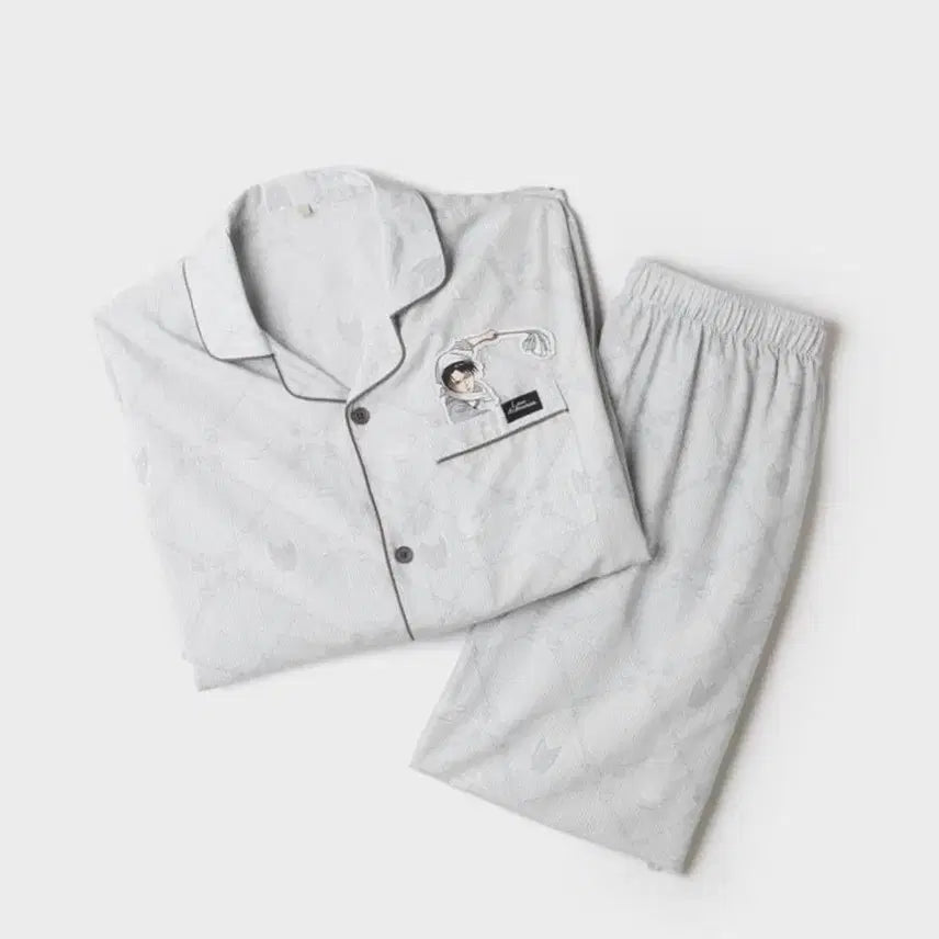 [BUNJANG] Attack on Titan x SPAO Levi Pajama Set L Size / 진격의거인 스파오 리바이 파자마세트 L 사이즈 (새상품)