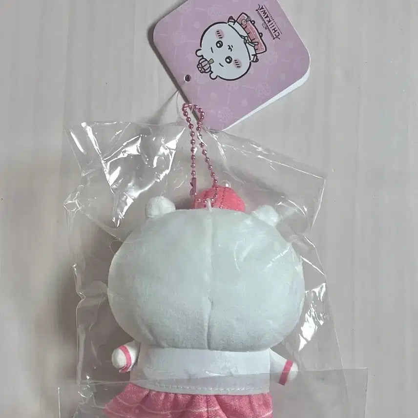 [BUNJANG] Chiikawa Hanbok Mascot Doll Keychain (Sealed) / 미개봉) 치이카와 먼작귀 한복 마스코트 인형 키링