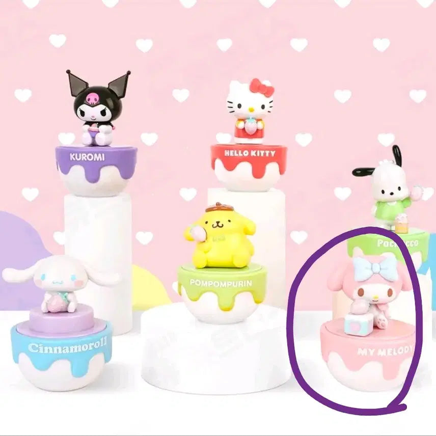 [BUNJANG] Sanrio Strawberry 2-Tier Cake My Melody Figure / 산리오 딸기2단케이크 피규어 마이멜로디