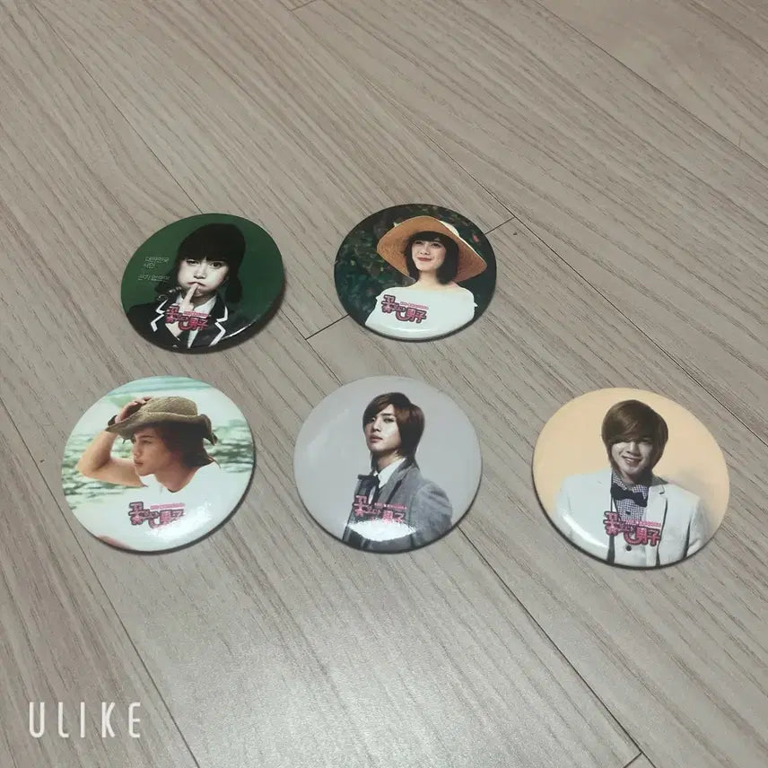 [BUNJANG] Boys Over Flowers Badge and Poster Set / 꽃보다 남자 뱃지 및 포스터