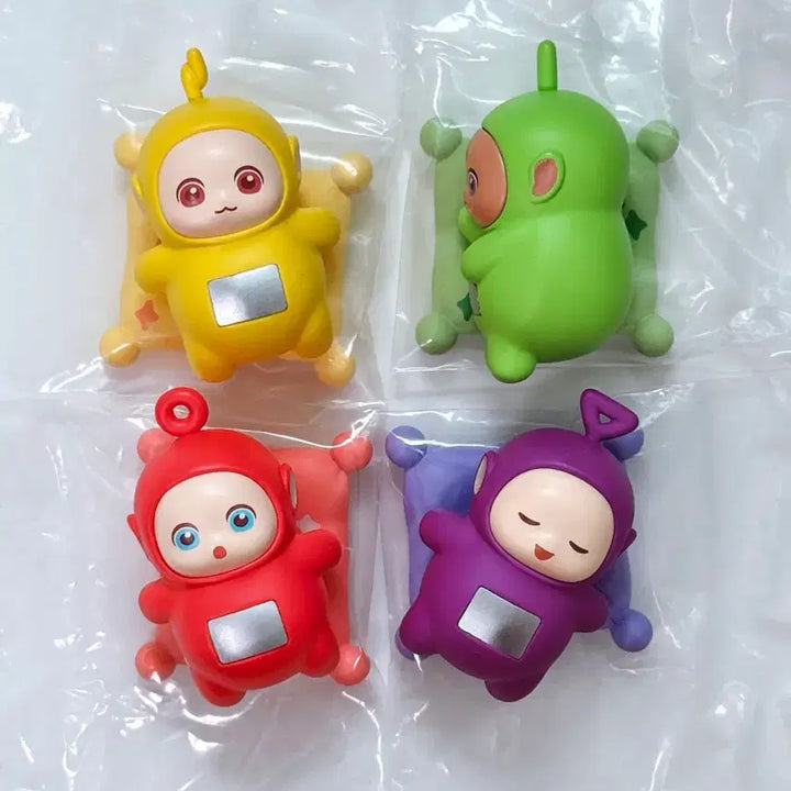 [BUNJANG] Teletubbies Nap Pose Stack-Up Mini Magnet Figures - Dipsy, Tinky Winky, Laa-Laa, Po / 텔레토비 낮잠포즈 스택업 미니 자석 마그넷 피규어  - 보라돌이 뚜비 나나 뽀
