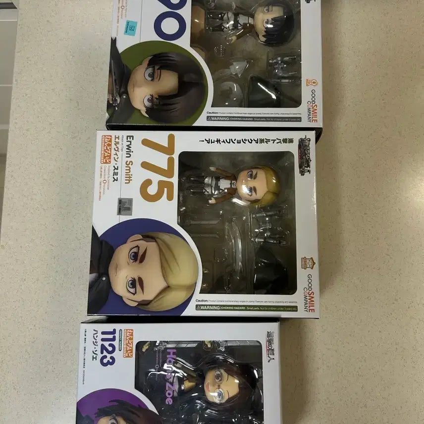 [BUNJANG] Attack on Titan Levi, Erwin, Hange Nendoroid (Opened) / 급처) 진격거/진격의 거인 리바이, 엘빈, 한지 넨도로이드