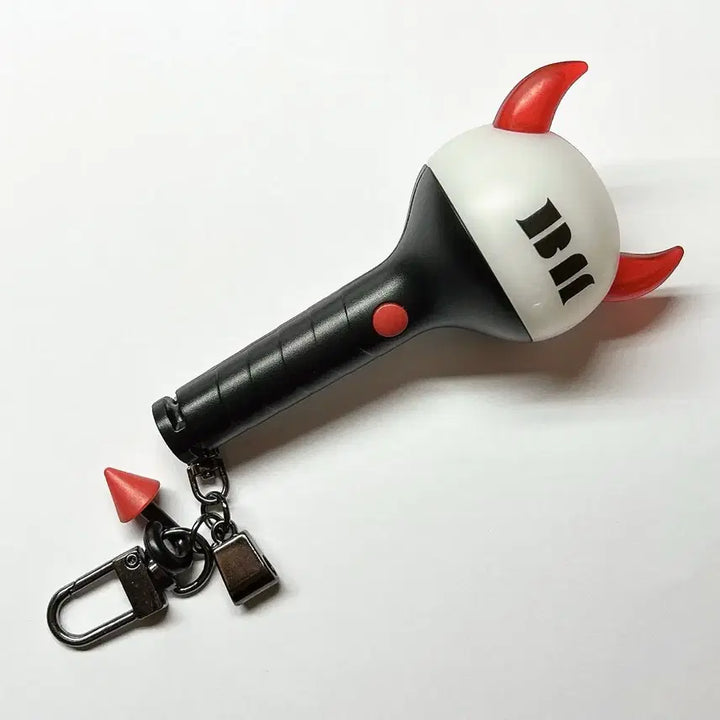 [BUNJANG] BABYMONSTER Lightstick Keyring / 베이비몬스터 베몬 응원봉 키링