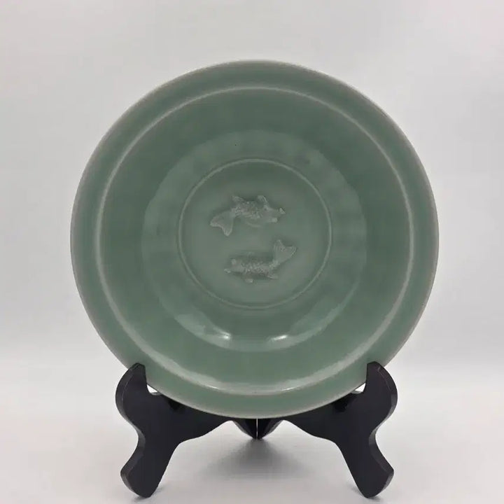 [BUNJANG] Celadon Porcelain Double Fish Motif Bowl / 용천요쌍어문완