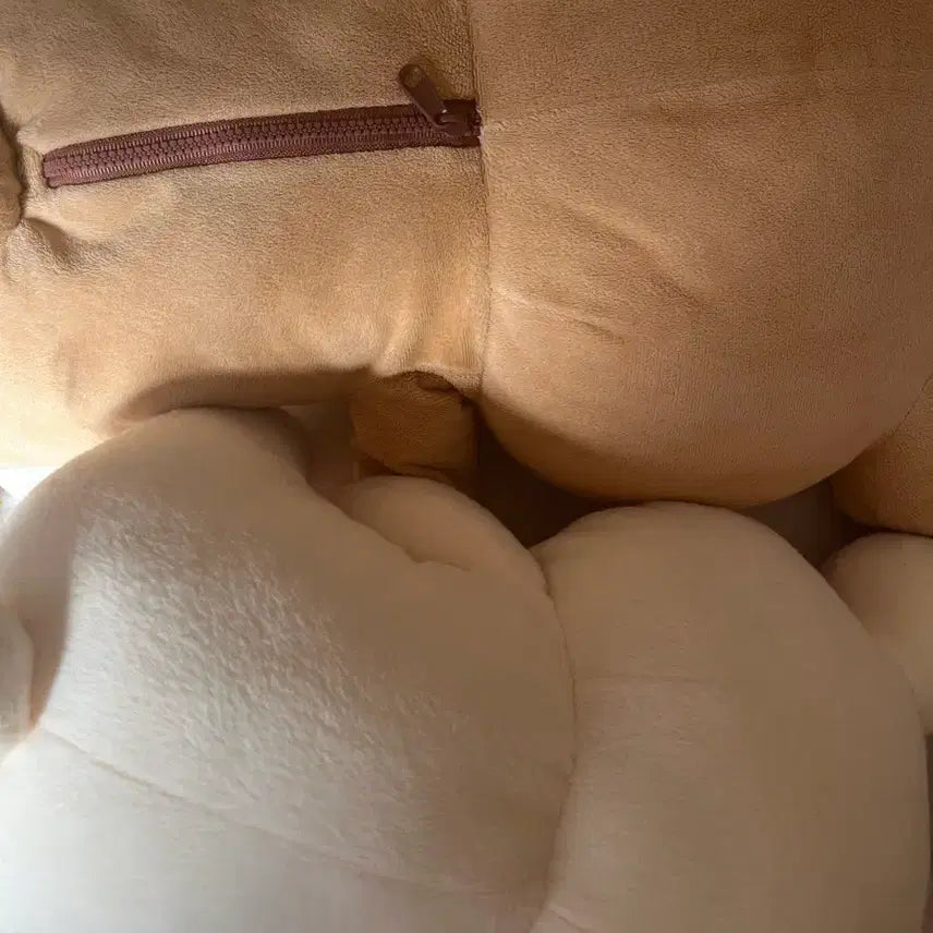 [BUNJANG] Rilakkuma Korilakkuma Strawberry Large Plush Bundle Set / 리락쿠마 코리락쿠마 딸기 대형 인형 일괄판매