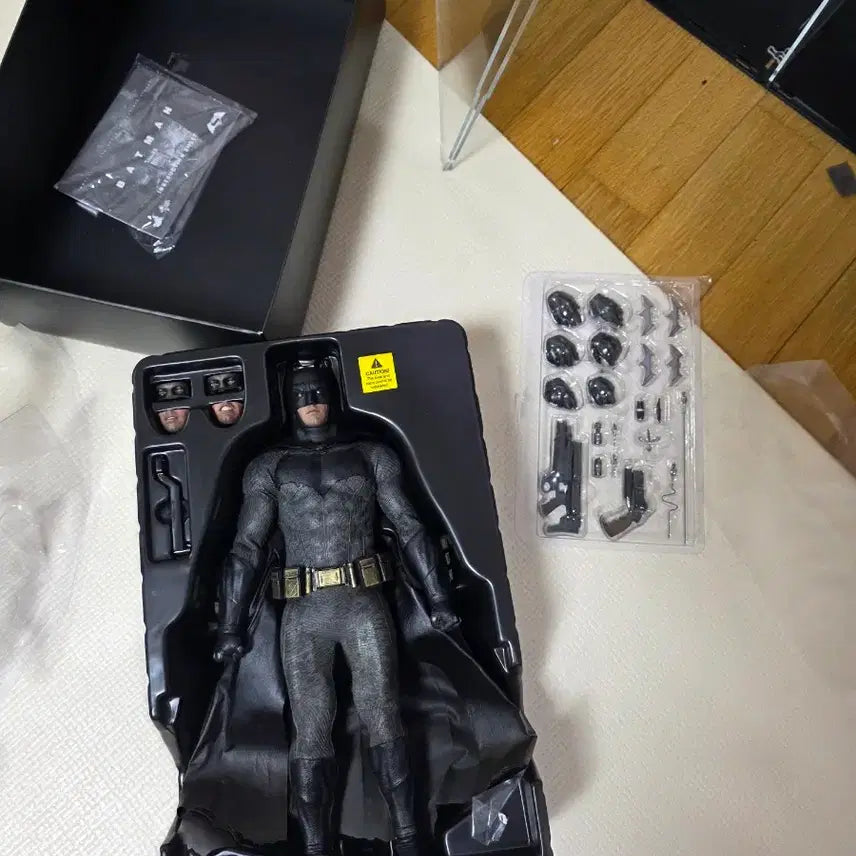 [BUNJANG] Hot Toys Batman MM342 Figure / 핫토이 배트맨 MM342