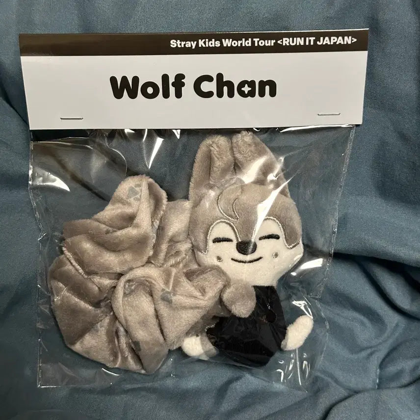 [BUNJANG] Stray Kids Bang Chan Run It Japan Scrunchie Bundle Set / 미개봉)스키즈 스키주 방찬 울프찬 런잇 재팬 스크런치 슈슈 일본