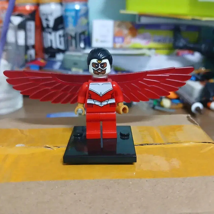 [BUNJANG] LEGO Falcon Minifigure / 마블 레고 팔콘 미니피규어