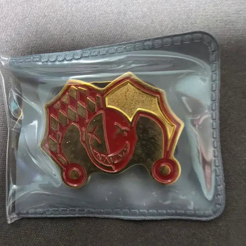 [BUNJANG] Limbus Company Oswald Badge / 햄햄팡팡 라오루 뱃지 판매합니다
