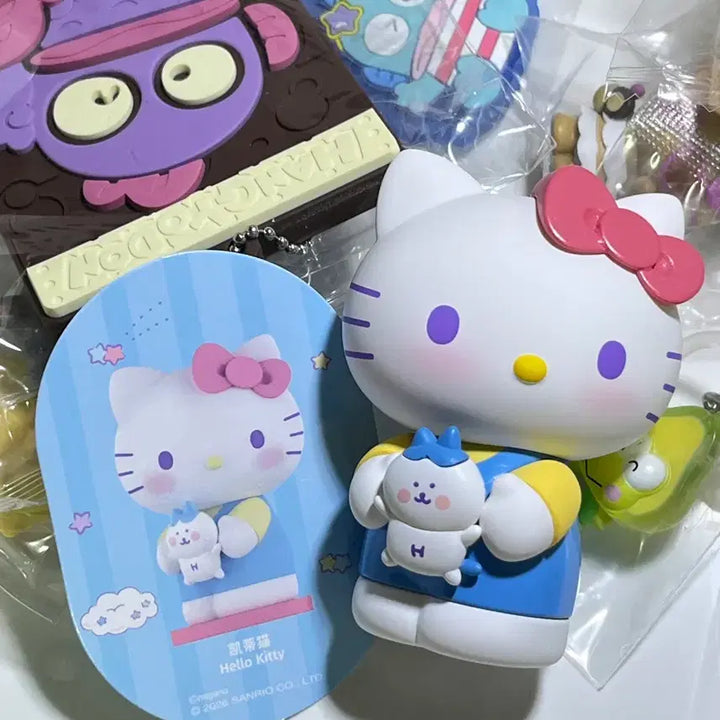 [BUNJANG] Hachiware Hello Kitty Collaboration MiniSo Chikawa Sanrio Figure / 하치와레 헬로키티 피규어 미니소 치이카와 콜라보 산리오