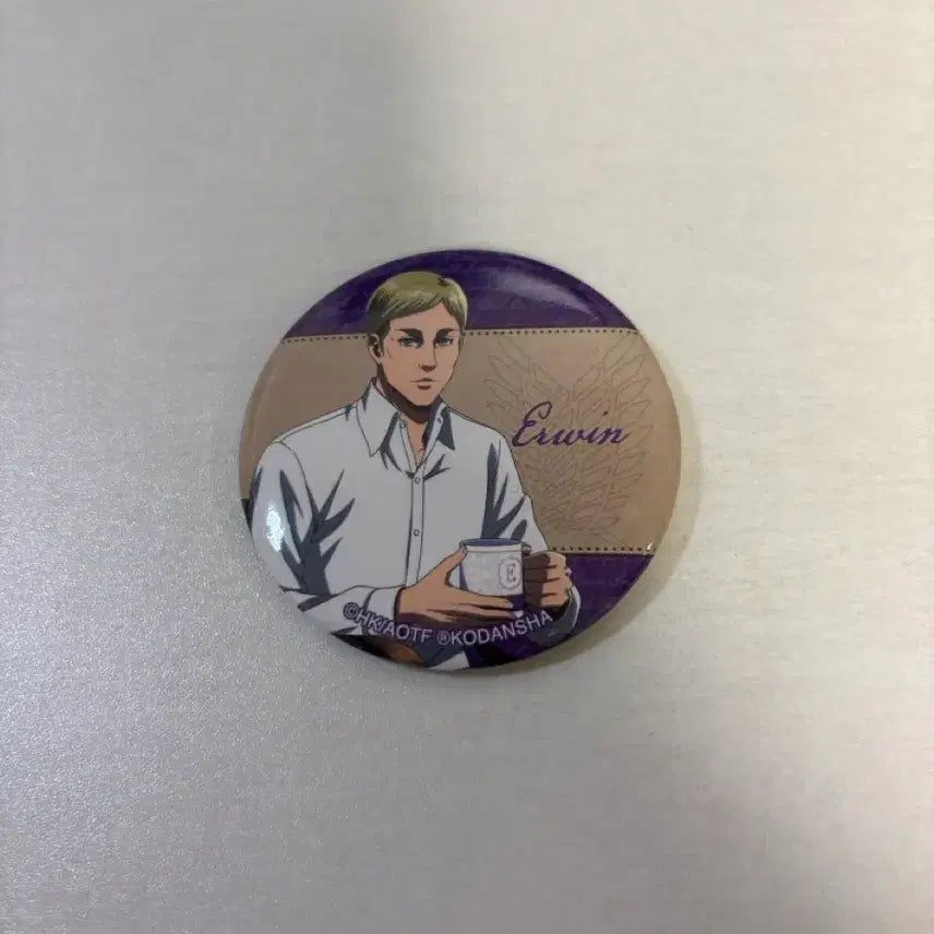 [BUNJANG] Attack on Titan Erwin Badge / 진격거 엘빈 뱃지 판매