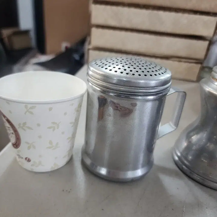 [BUNJANG] Vintage Aluminum Spice Jar Set / 유럽에서온 옛날 빈티지 알류미늄 양념통 세트29000원