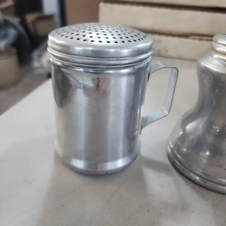 [BUNJANG] Vintage Aluminum Spice Jar Set / 유럽에서온 옛날 빈티지 알류미늄 양념통 세트29000원