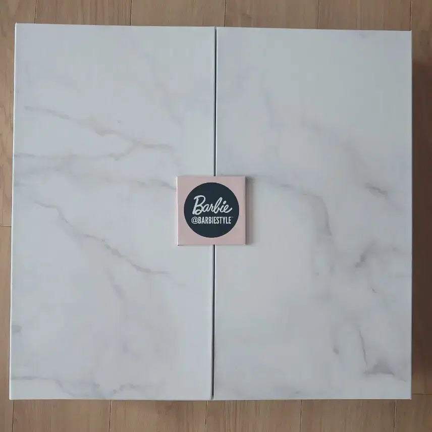 [BUNJANG] Barbie Collector Barbie Sealed / 바비스타일 컬렉터 바비 미개봉