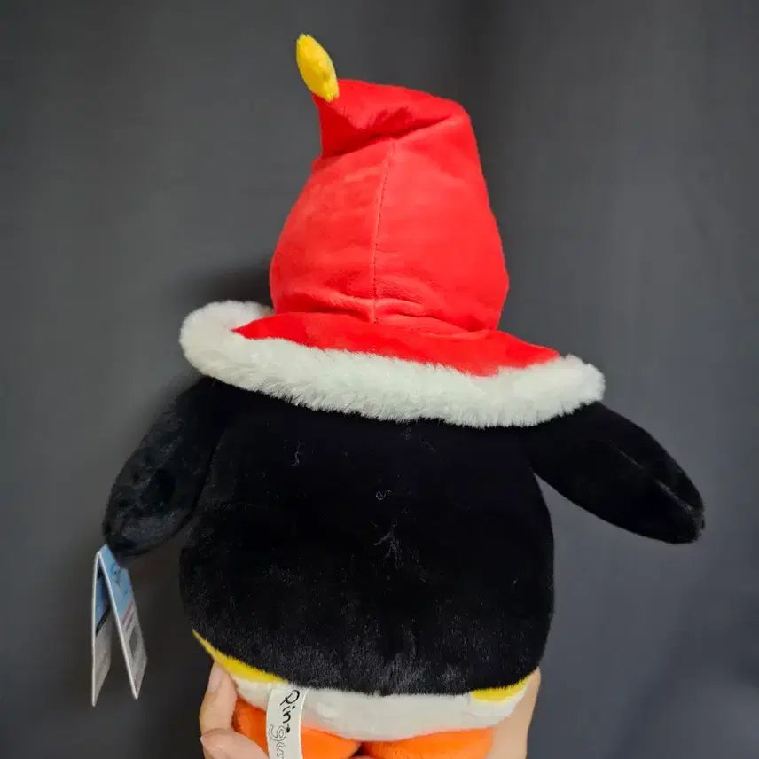 [BUNJANG] Pingu Penguin Plush Red Cape / 핑구 인형 빨간색 망토 펭귄