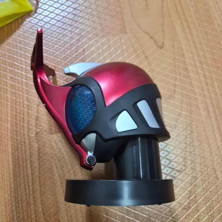 [BUNJANG] Kamen Rider Kabuto Big Size Sofubi Mask Figure / 가면라이더 BIG 사이즈 소프비 마스크 디스플레이 카부토 피규어