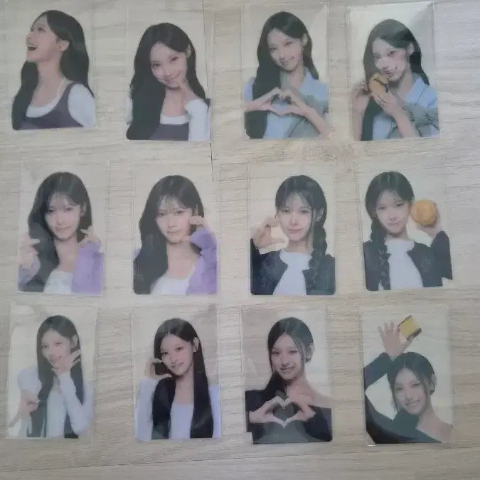 [BUNJANG] Ressence Bread Photocard Bundle Set (27 Types) / 리센느빵 포토카드 27종 일괄판매
