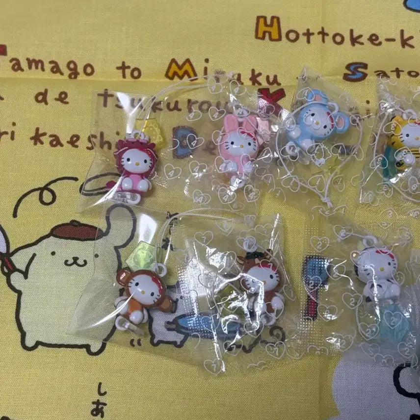 [BUNJANG] Sanrio Hello Kitty 2000 Zodiac Animal Scroll Strap / 고전키티 십이간지 줄줄이 스트랩
