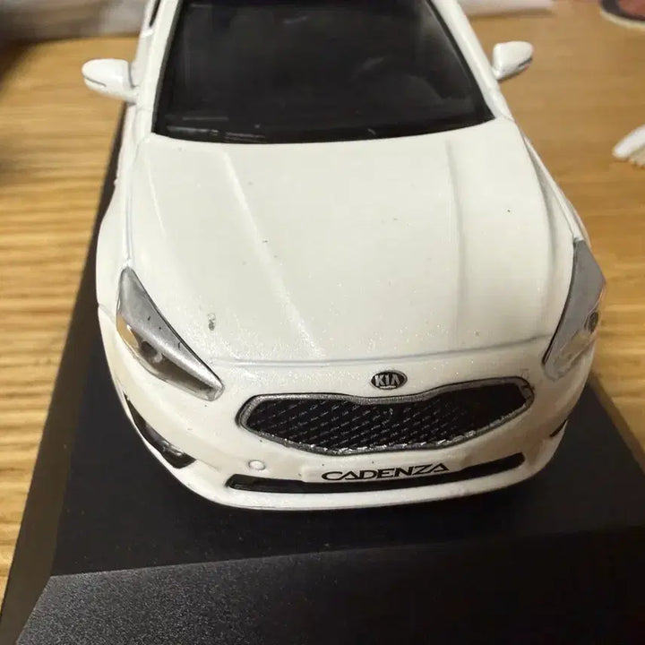 [BUNJANG] 1:38 Scale K7 Cadenza Diecast Model Car / 1:38 K7(카덴자) 미니카. 다이캐스트